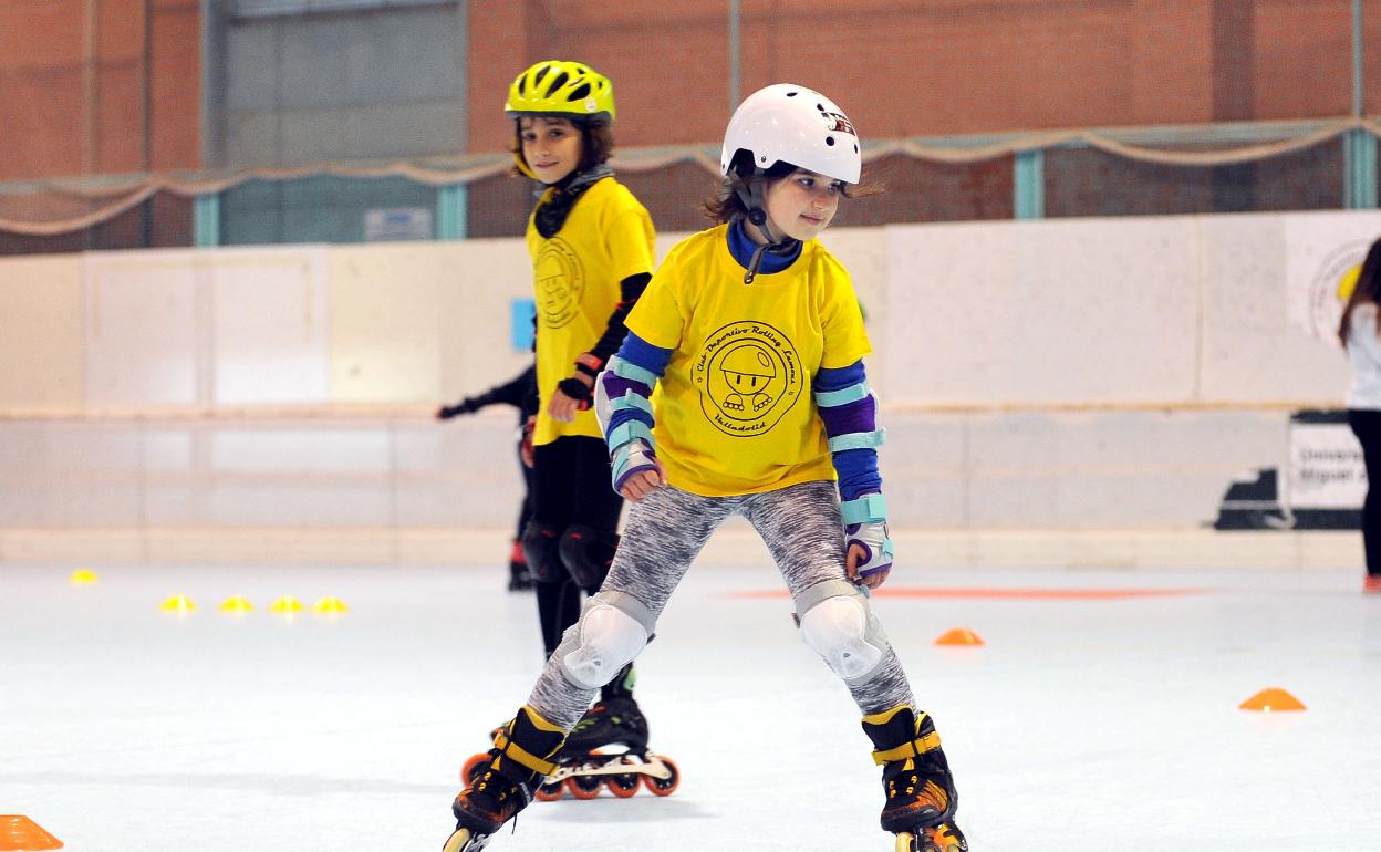 Los Juegos Escolares toman velocidad sobre los patines en linea en Los Cerros El Norte de Castilla